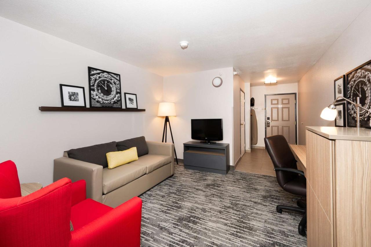 Country Inn & Suites By Radisson, Bloomington-Normal Airport, Il Eksteriør bilde
