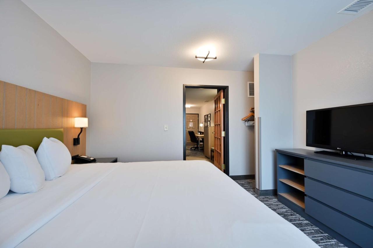Country Inn & Suites By Radisson, Bloomington-Normal Airport, Il Eksteriør bilde