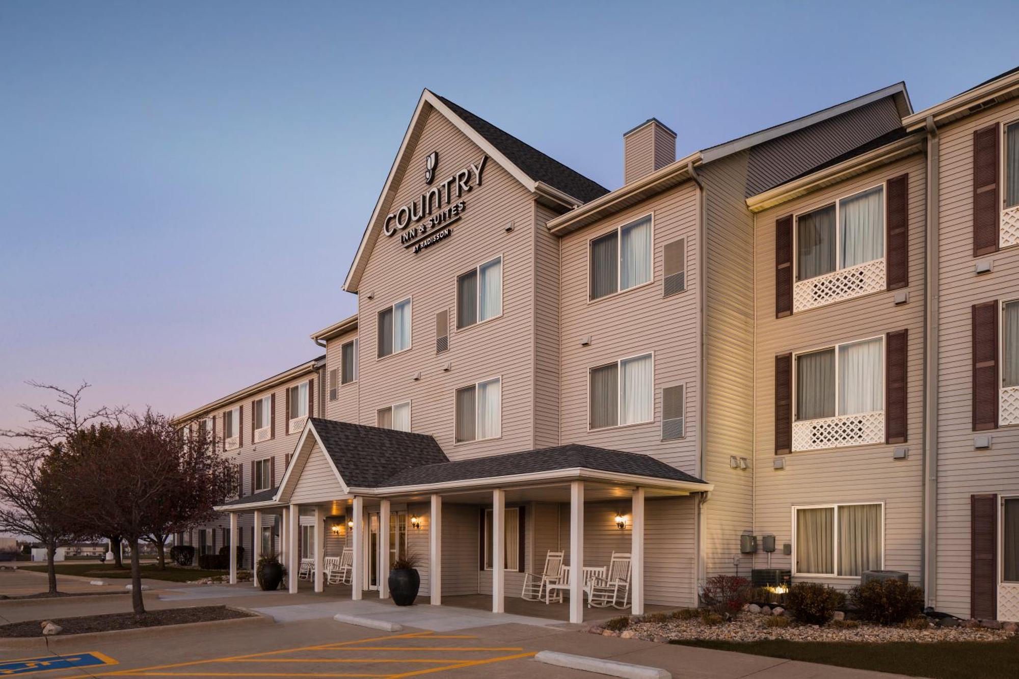 Country Inn & Suites By Radisson, Bloomington-Normal Airport, Il Eksteriør bilde