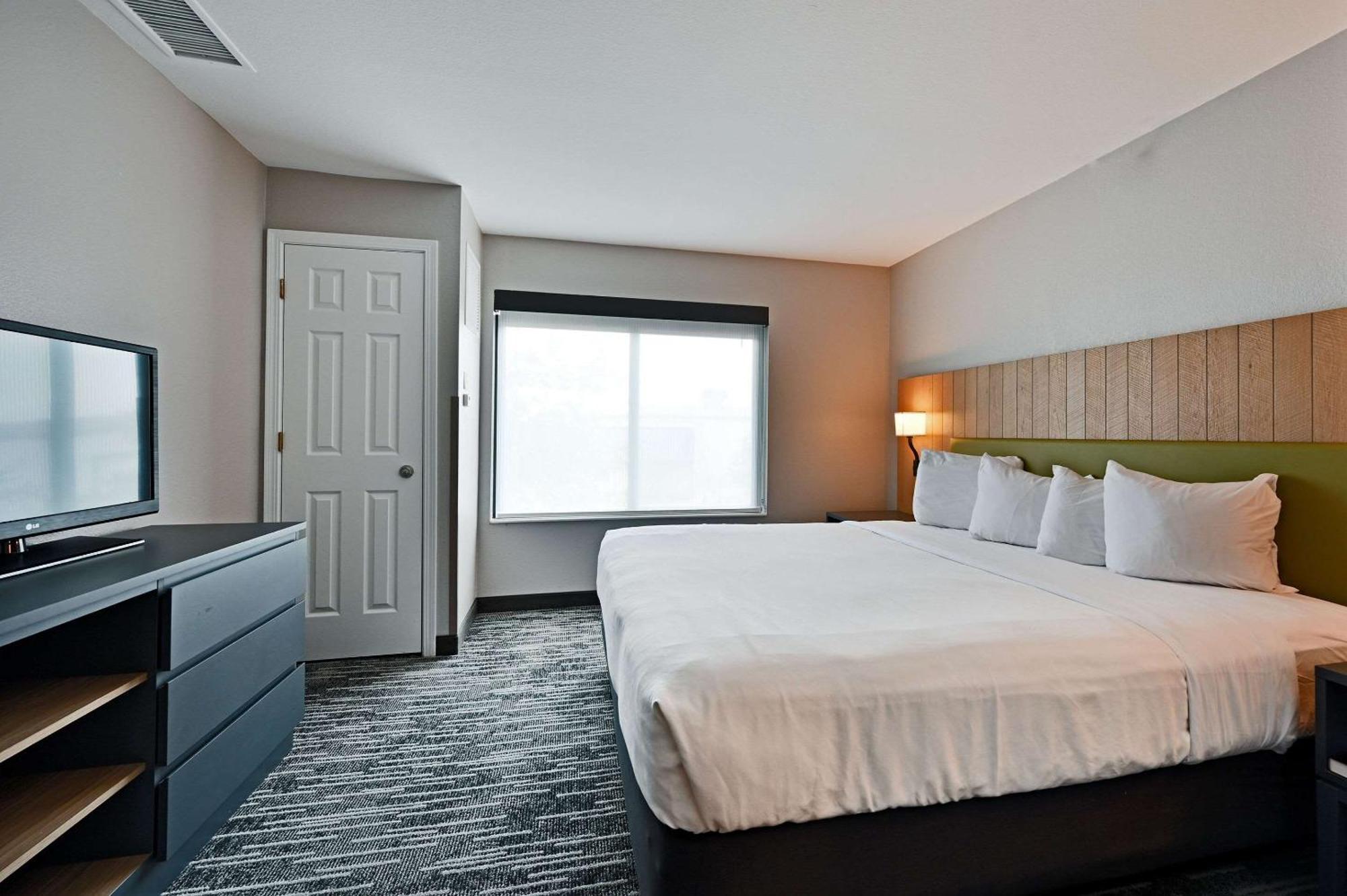 Country Inn & Suites By Radisson, Bloomington-Normal Airport, Il Eksteriør bilde